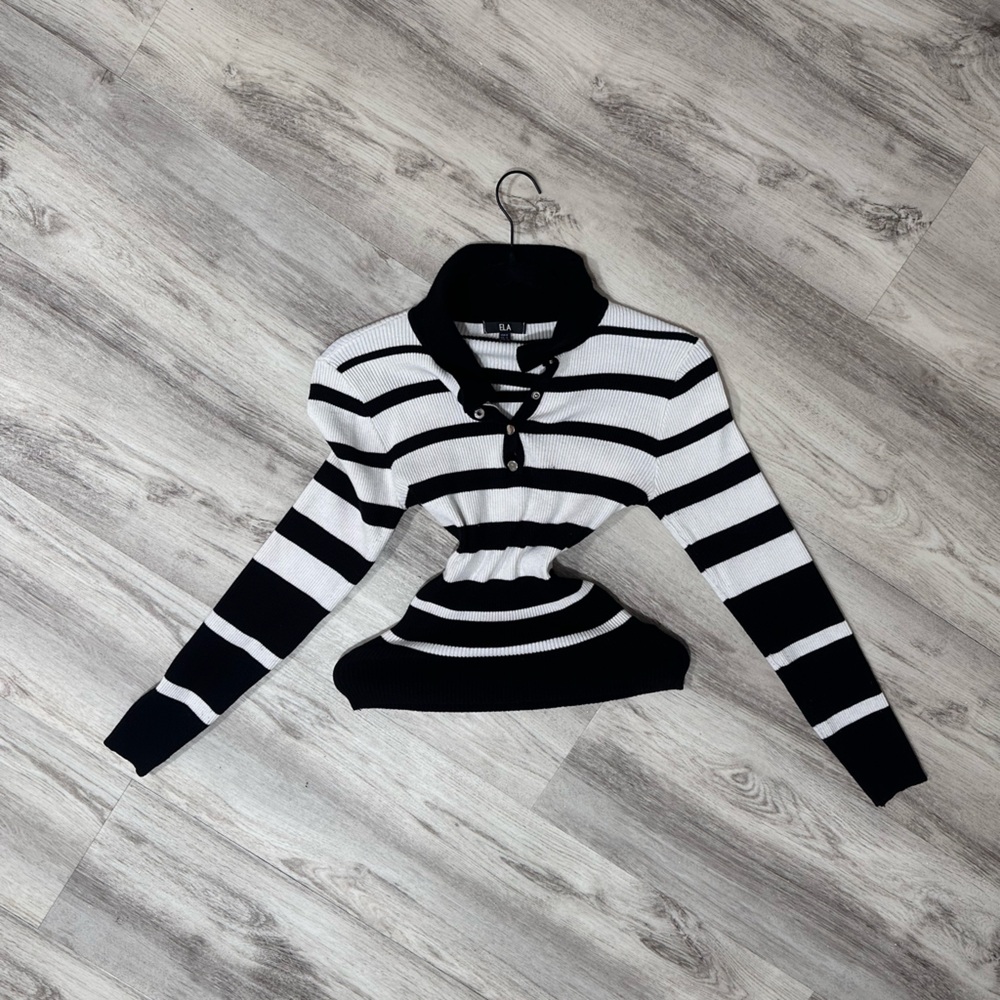 Super soft viscose blend sweater striped and button down collar